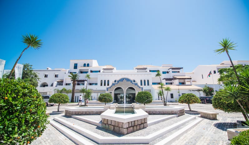 Pine Cliffs Resort-Main Entrance